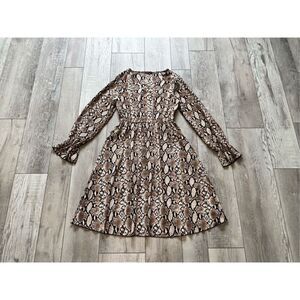 SHEIN animal print knee length/below the knee dress size M